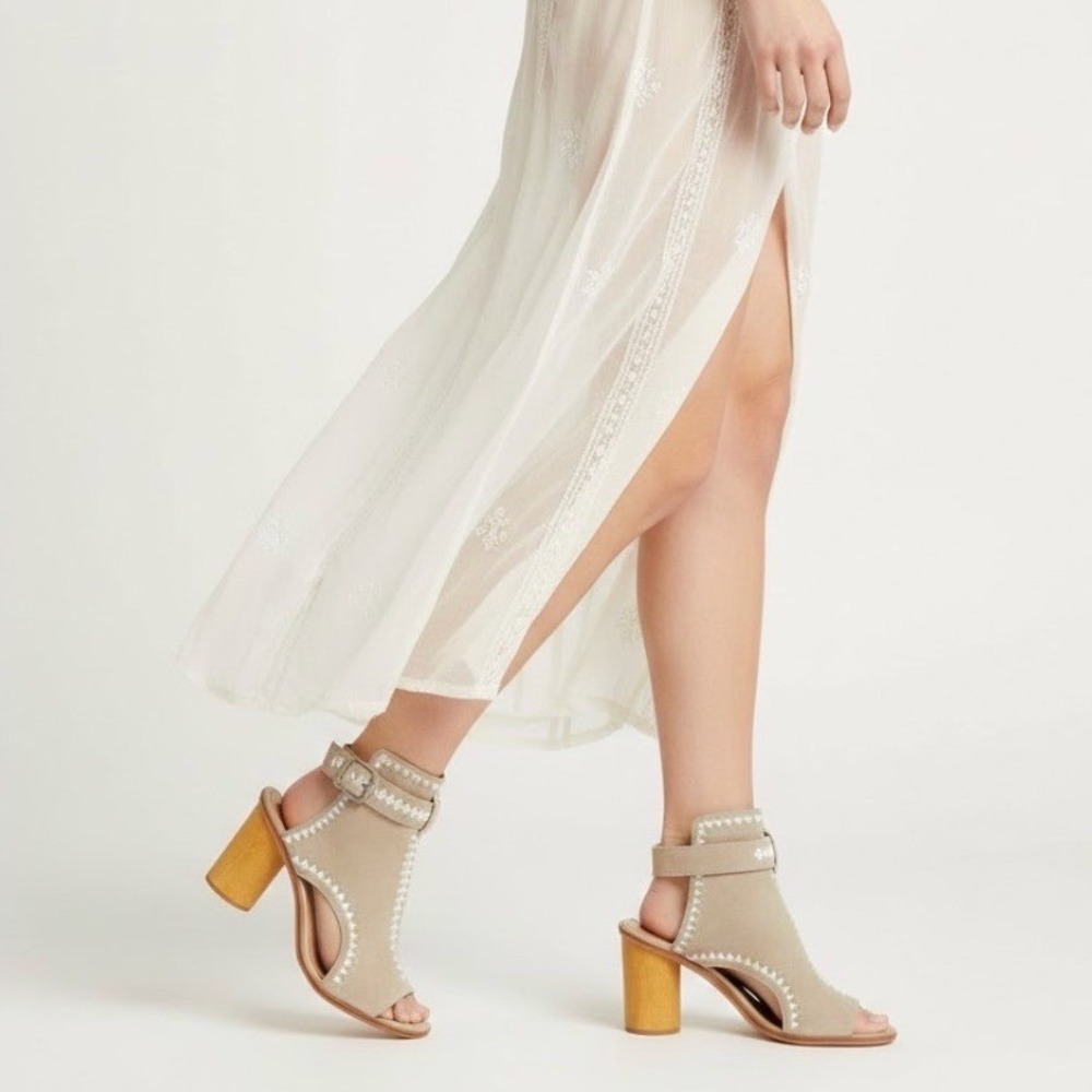 Anthropologie-Bernardo Ankle Boots Womens Sz 10 Suede Block Heels Booties - Picture 11 of 11